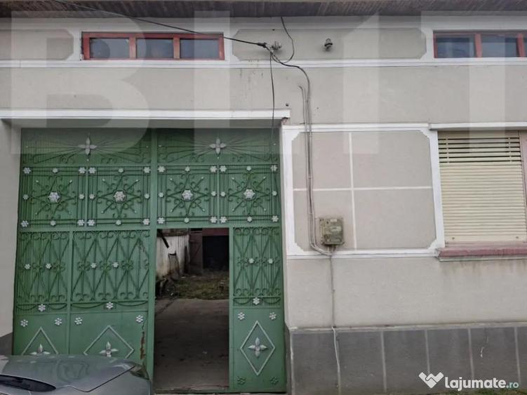 Casa de vanzare, 4 camere, 140 mp - in Costiu - 3