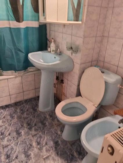 Proprietar inchiriez apartament cu trei camere semiecomandat in Bacau - 9