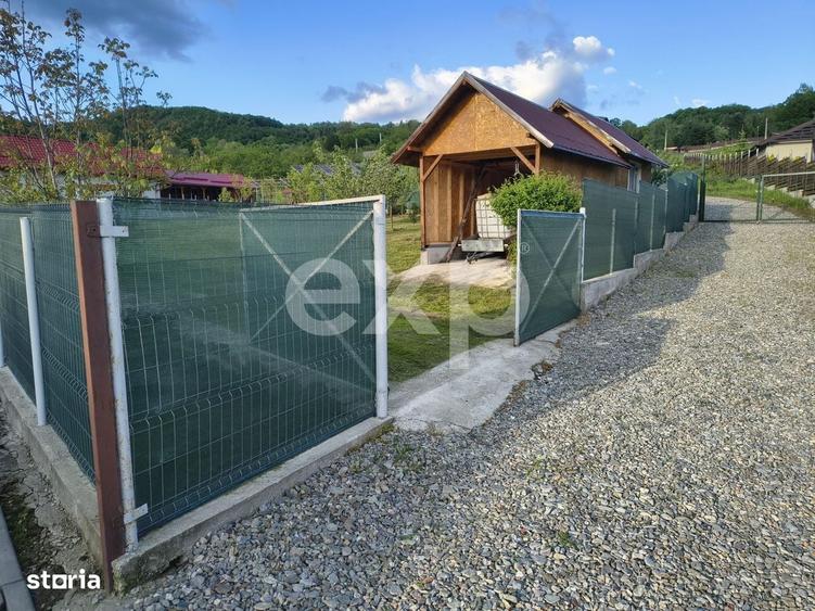 Casă cu 3 camere în Slămnești