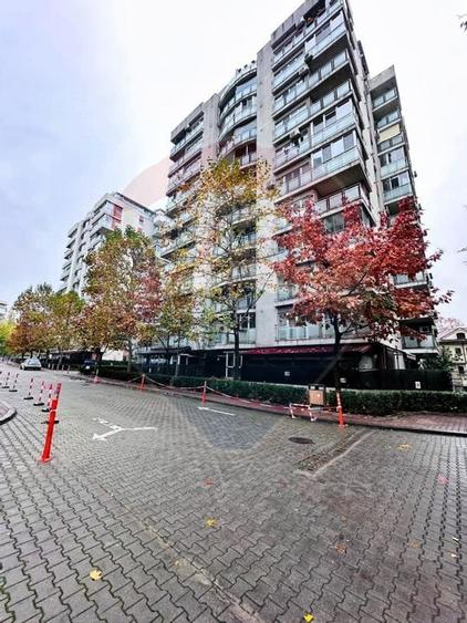 Apartament cu Terasa Panoramica si 2 Bai - in Edenia Titan - 2