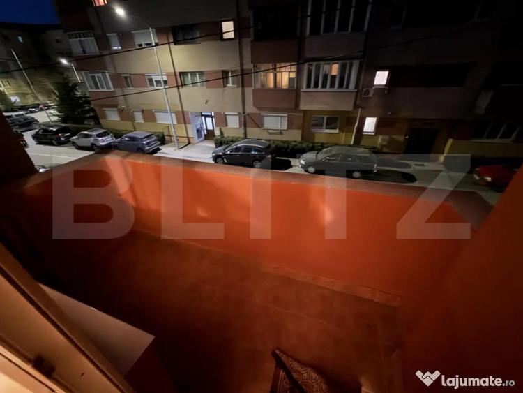 Apartament 4 camere, 74 mp, zona Cetate - 2