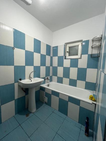Apartament de vanzare cu 2 camere in Slobozia, Ialomița  - 4