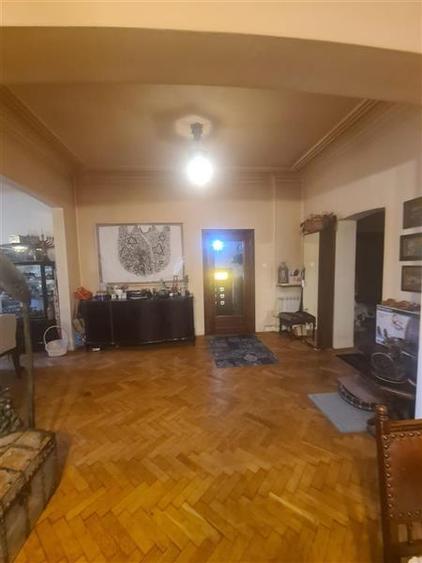 Armeneasca, 4 camere in vila, deosebit. - 2