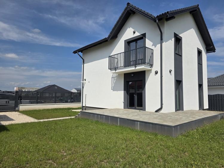 Casa individuala P+E, teren 600mp, Cartier Izvor, Tarlungeni - 1