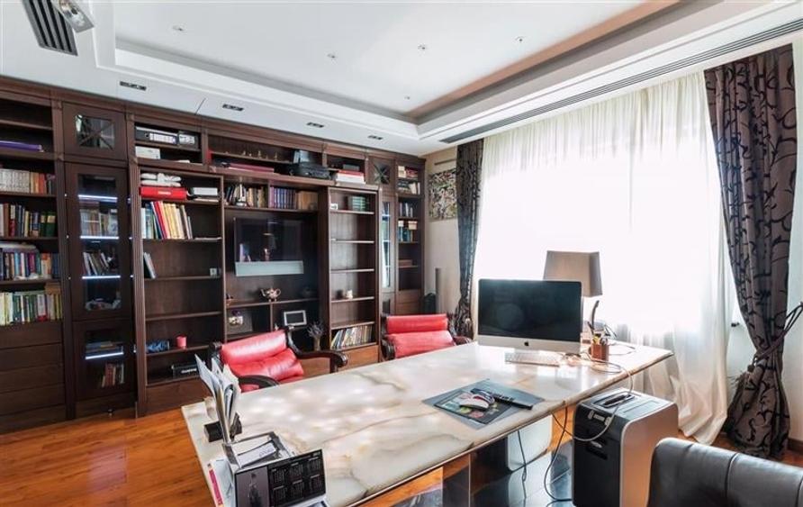 Penthouse spectaculos cu vedere catre parc - 25