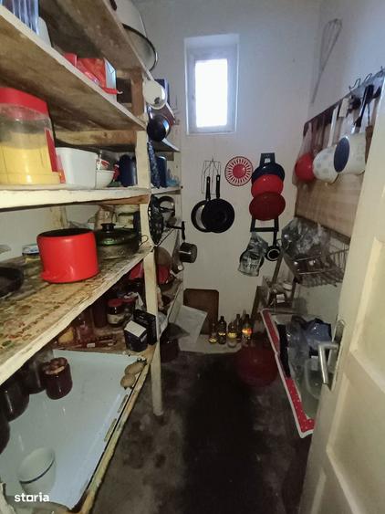 Casa generoasa cu 4 camere / str. Pomilor - 3