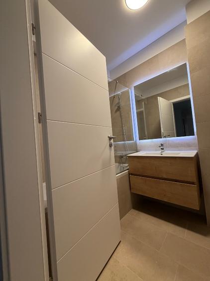 Închiriere apartament 3 camere, 90 mp, zona Piața Sudului - Complex Nou - 11