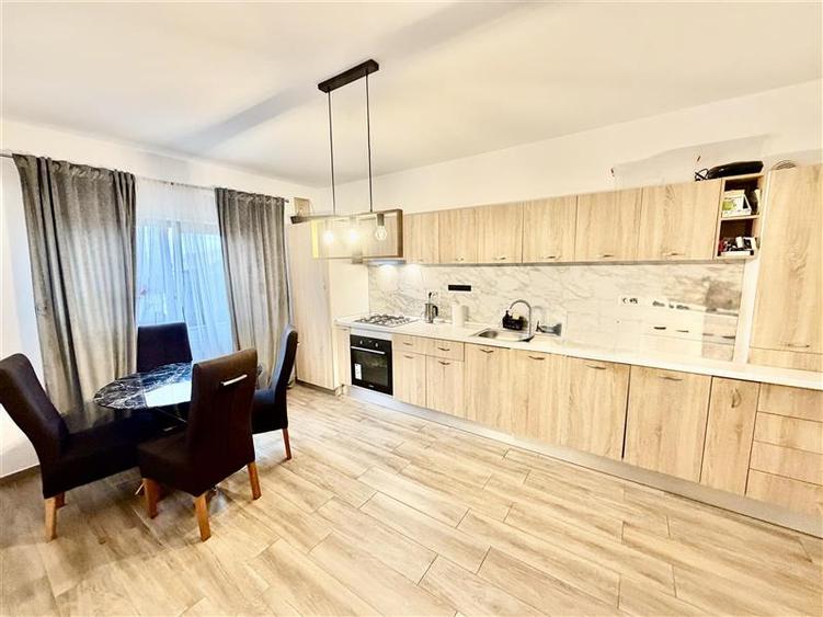 Case / vile de vanzare Miroslava - 7