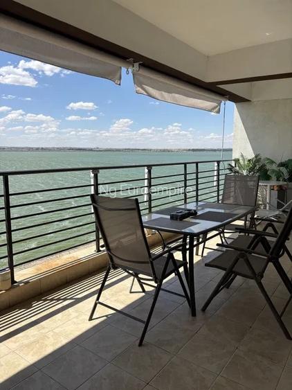 Apartament 2 camere cu priveliste frontala la lac zona  Butoaie Mamaia