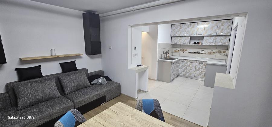 3 CAMERE - TOMIS III - 7