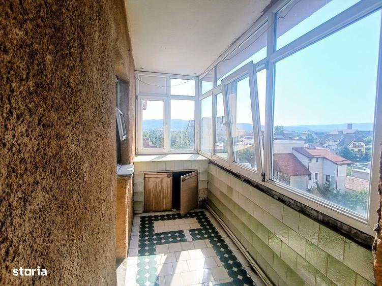 Apartament 3 camere, etaj 4, 75 mp Dr Hacman - 1