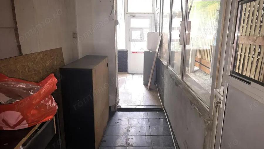 Inchiriez sau vand spatiu comercial in Deva, zona Balcescu (Astoria), suprafata utila 20 mp - 9