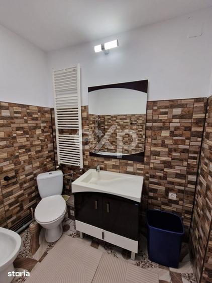 Casă cu 4 camere cu Teren 700 Mp în Comișani