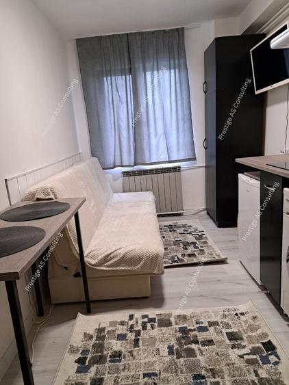 Garsonieră, mobilată în Lunei