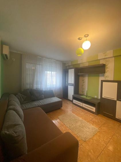 Apartament de vanzare - 1