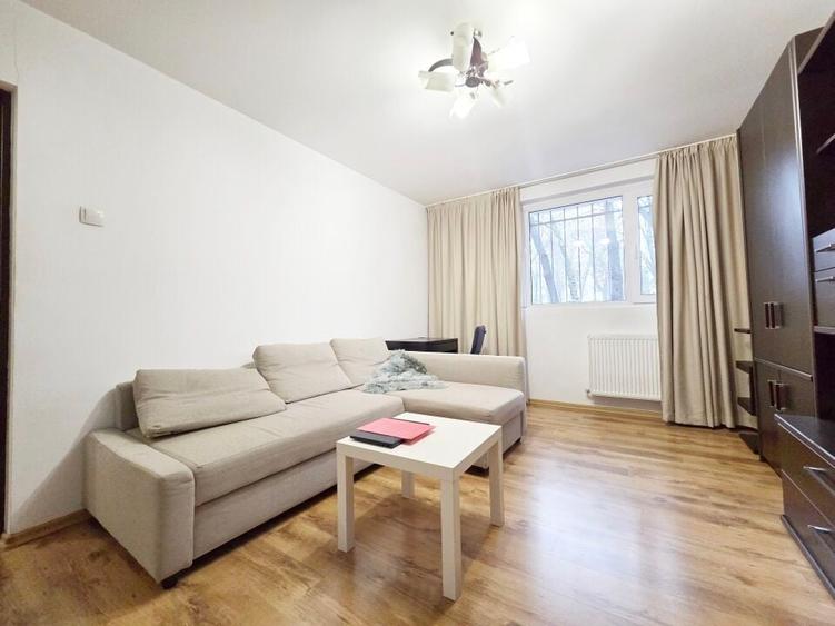 VANZARE 2 CAMERE - STR. PRAVAT 10 - MOBILAT/UTILAT - METROU M5 - 1