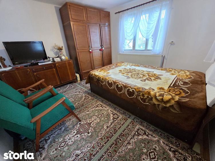 Casă cu 2 camere cu Teren 395 Mp în Șotânga
