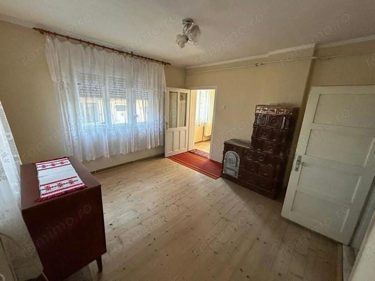 Casa individuala, 719mp teren, 72mp utili - Zona Cetate - 4