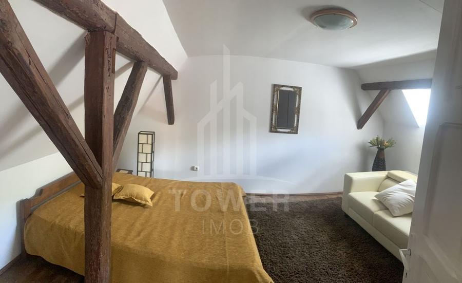 Casă în centrul Cisnădioarei cu 243mp de locuit și teren de 936mp - 21