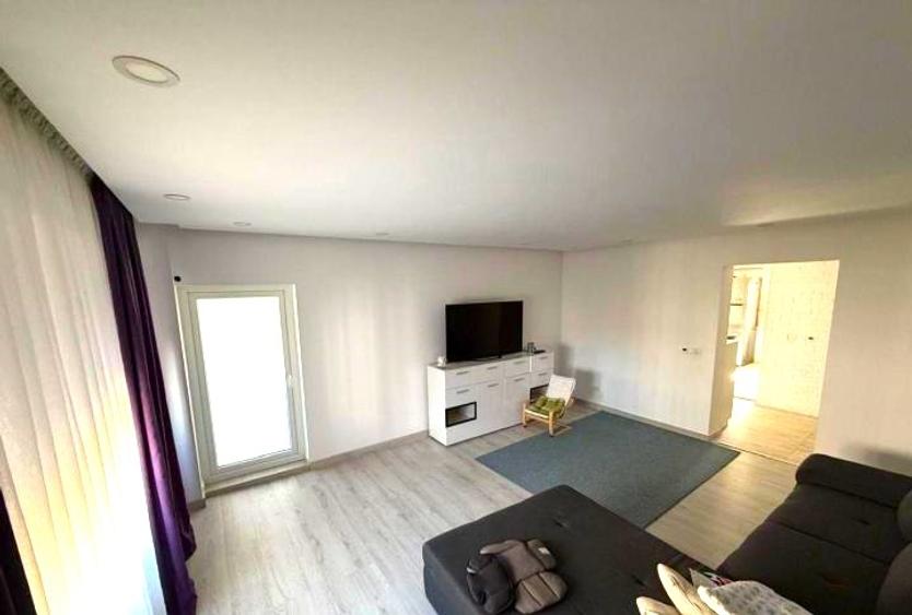 APARTAMENT 3 CAMERE 4X8 BL  MONOLIT VEDERE MIXTA RENOVAT COMPLET MOBILAT - 2