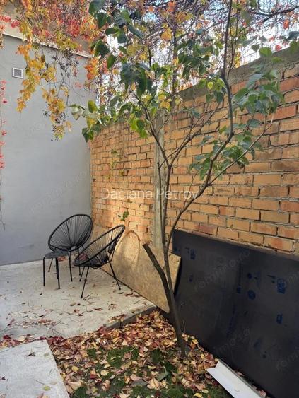 Garsoniera de pe strada Visinilor Garsoniera de pe strada Visinilor