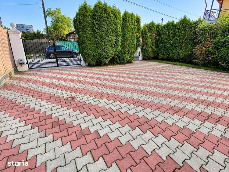Spațiu comercial, de 120 mp, în Iris