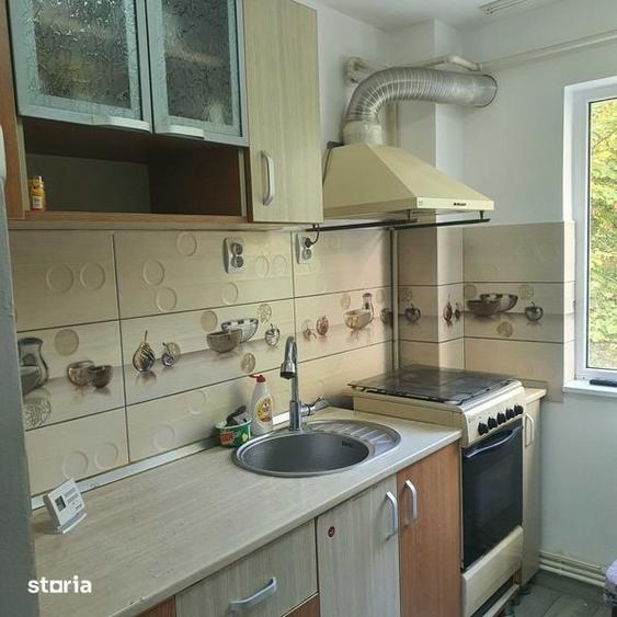 Apartament cu 2 camere semidecomandat în Micro 14