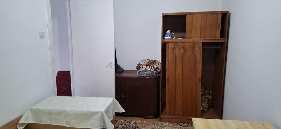 Apartament cu 2 camere nedecomandat în Sânmartin