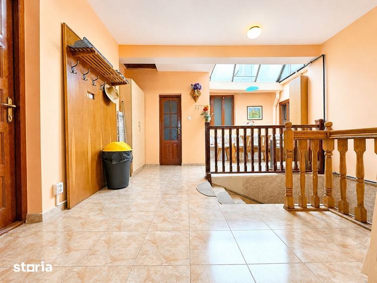 Apartament cu 4 camere în Mehala
