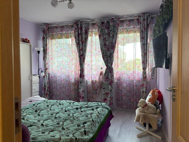 Apartament cu 2 camere decomandat, mobilat în Șura Mare