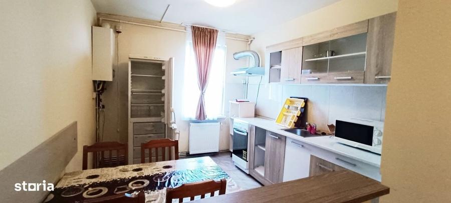 Apartament cu 2 camere decomandat în Astra