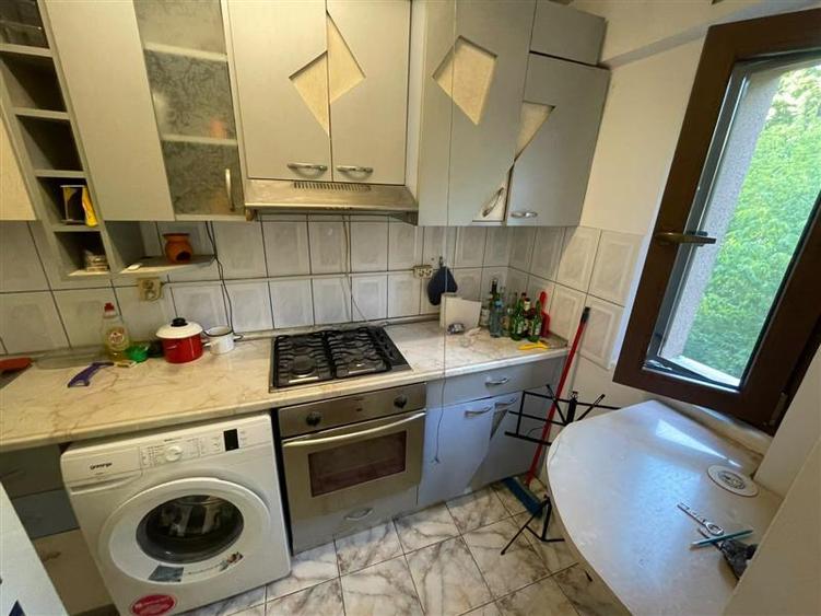 Garsonieră semidecomandată în Brâncoveanu