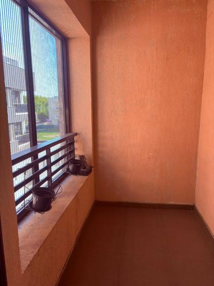 Apartament cu 2 camere decomandat în Străulești
