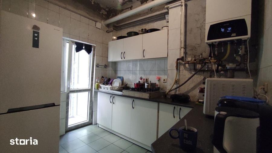 Apartament cu 4 camere decomandat în Unirii
