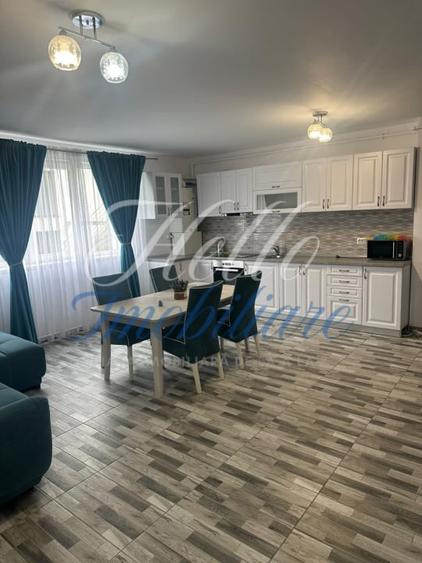 Apartament cu 2 camere semidecomandat în Florești