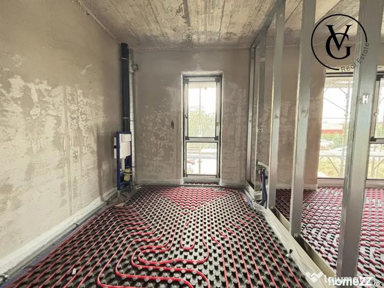Apartament cu 4 camere decomandat în Central