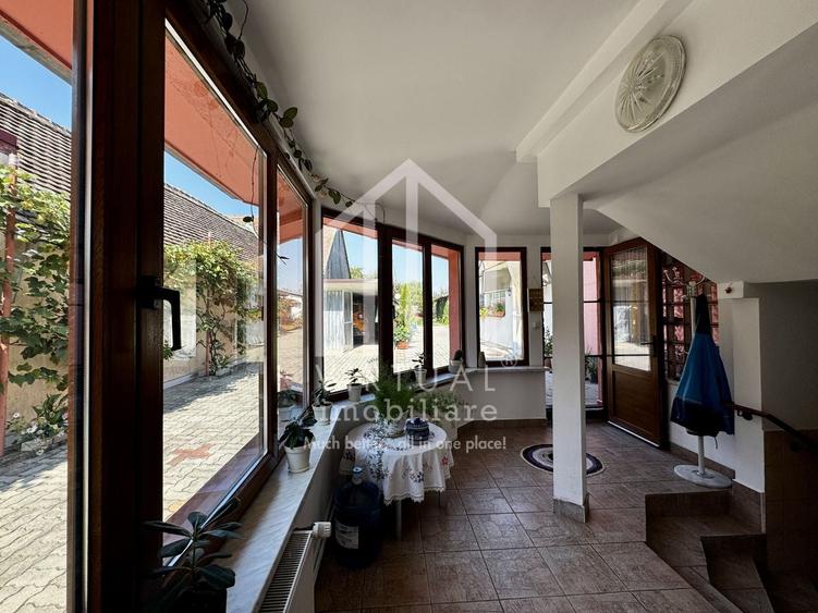 Casa individuala cu 7 camere, 333mp utili, 880mp teren, Sura Mica - 5