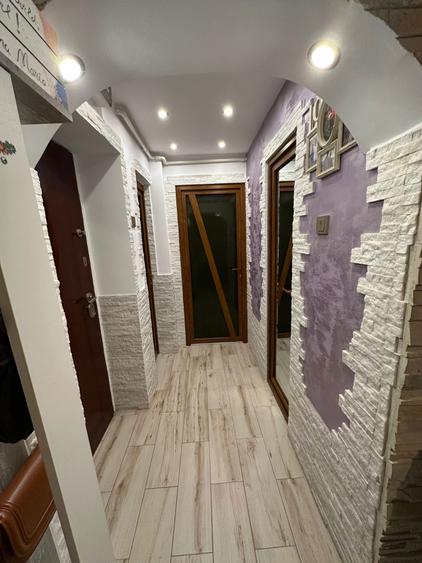 Apartament de vanzare - 3