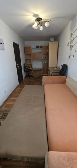 44900 euro!!!Garsoniera Et 3 Zona Complexul Studentesc - 3