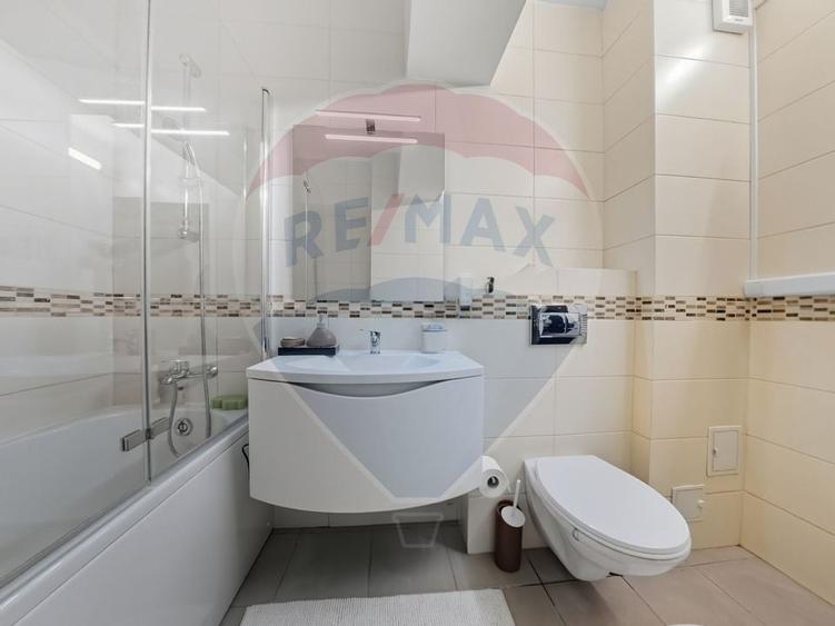 Apartament cu 2 camere de inchiriat in bloc nou str Bld. Unirii - 7