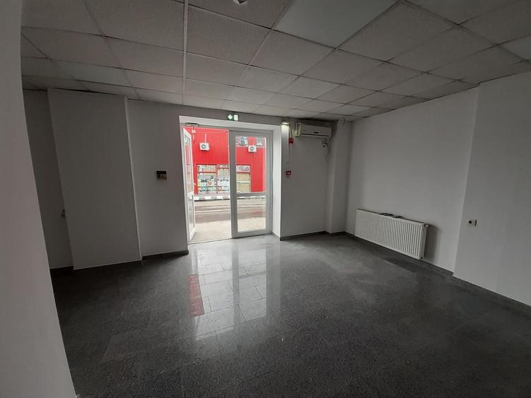 Showroom, birouri si depozitare in zona comerciala din Afumati - 7