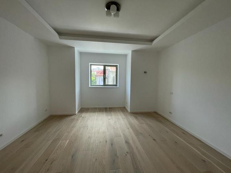 Proprietate versatilă în zonă exclusivistă – ideală pentru locuit sau investiție - 16