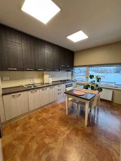 Apartament de lux Unirii, 3 camere, 90 mp, bloc nou 4 etaje - 10