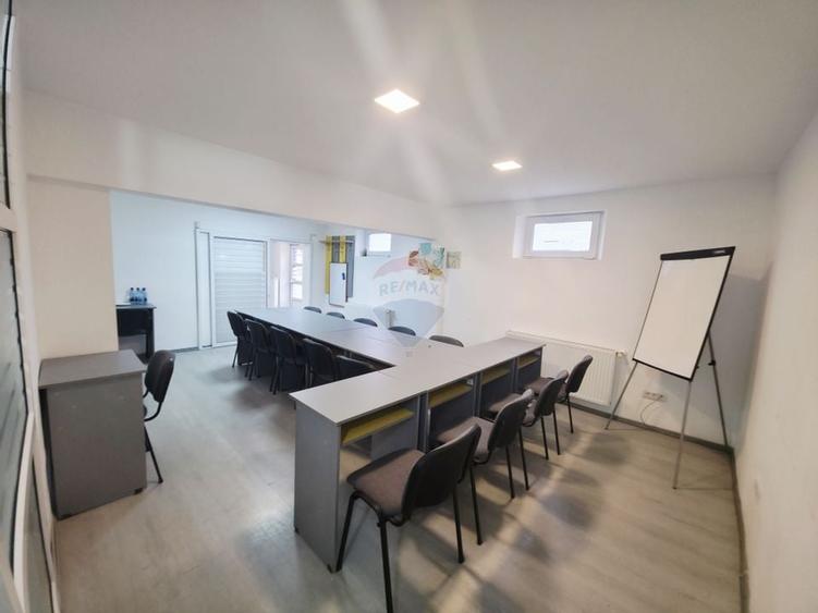 Spațiu comercial de 68mp de vânzare în zona Central/ sau inchiriere - 1