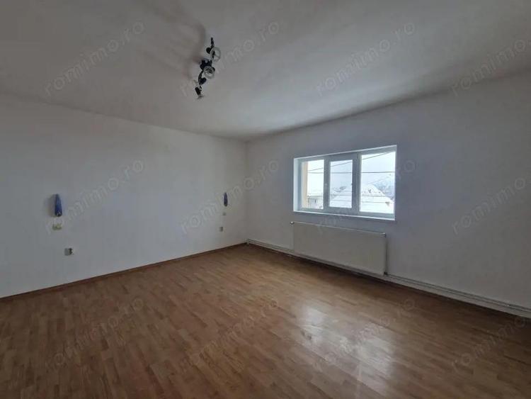 Casa spa?ioasa in comuna Recea, intr-o zona lini?tita ?i bine pozi?ionata - 8