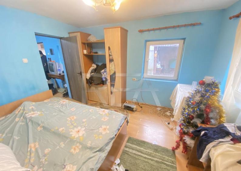 Casa-Teren 210mp- Sector 5 - 1