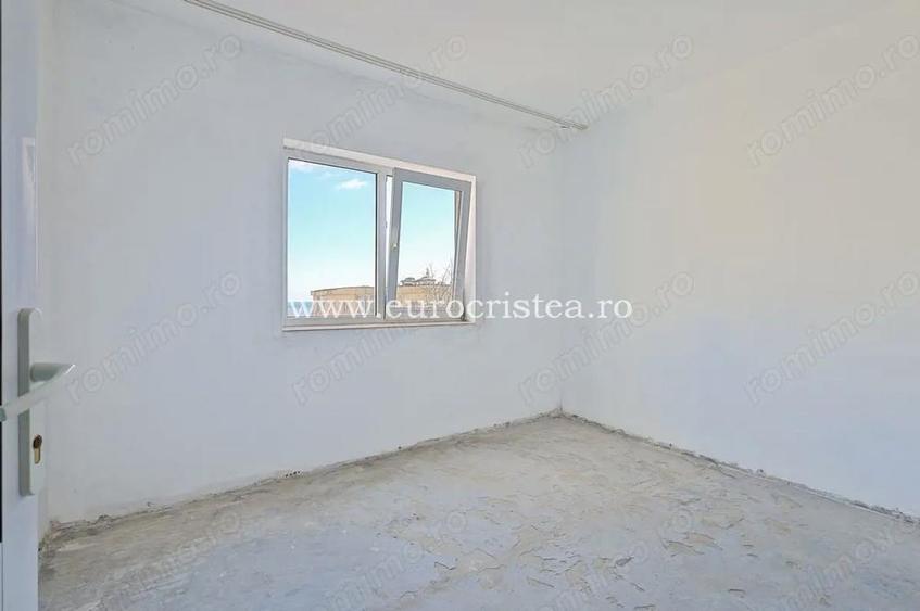 Duplex de vanzare in Mangalia, vedere frontala la mare, doar 150m pana pe plaja - 5