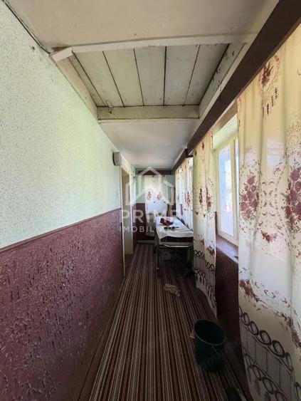 Casă cu 2 camere cu Teren 1032 Mp în Tău