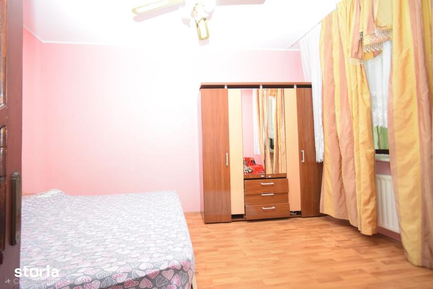 Casă cu 4 camere cu Teren 656 Mp în Brestei