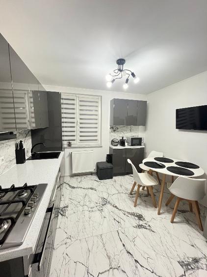 Vand 3 camere Imparatul Traian etaj 1 decomandat - 1